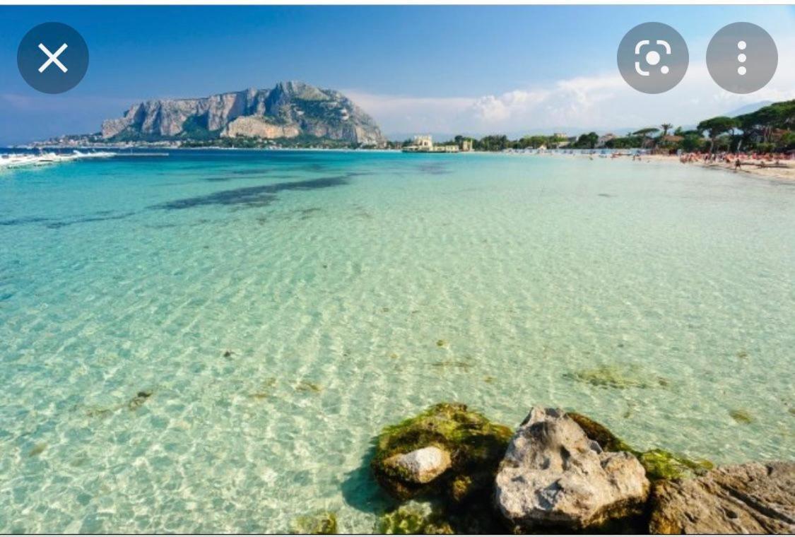 La Casetta Sul Mare Venetico Bagian luar foto